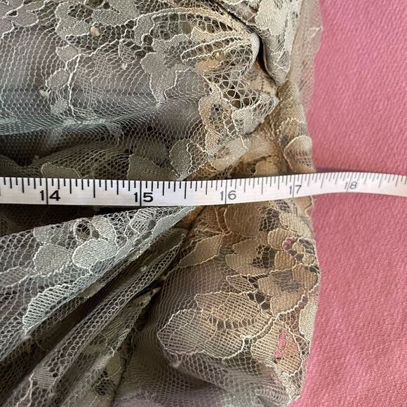 La Femme Platinum Colored Gown Size 16 - Picture 6 of 14